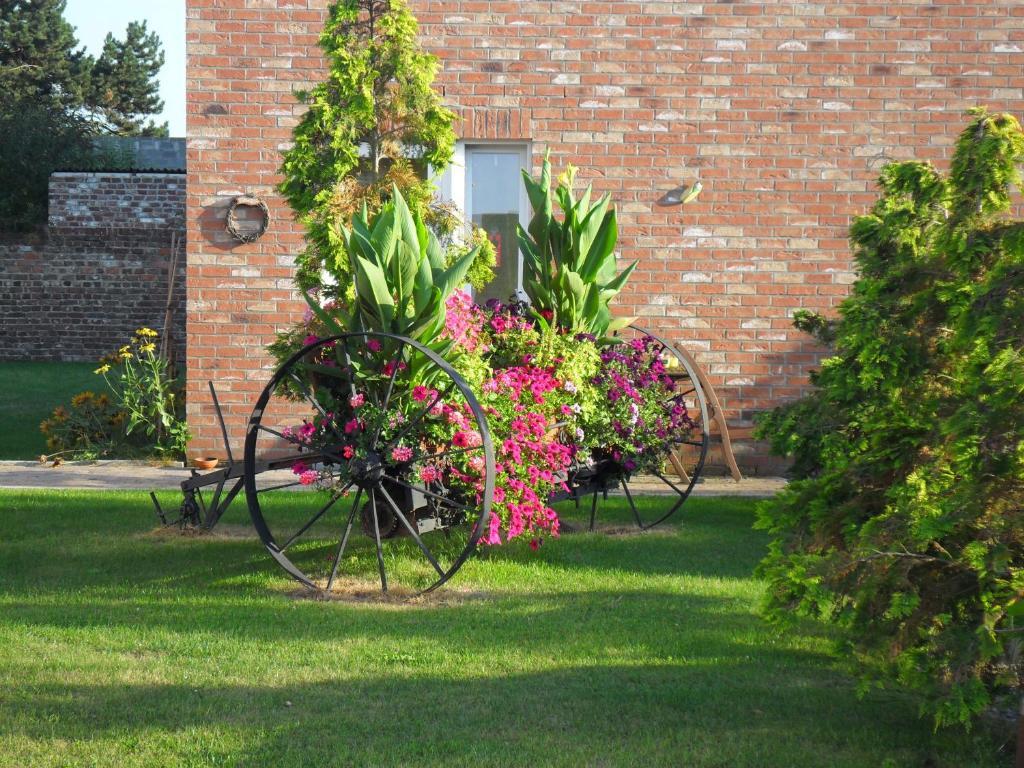B&B A L'Essentiel Thulin Exterior foto